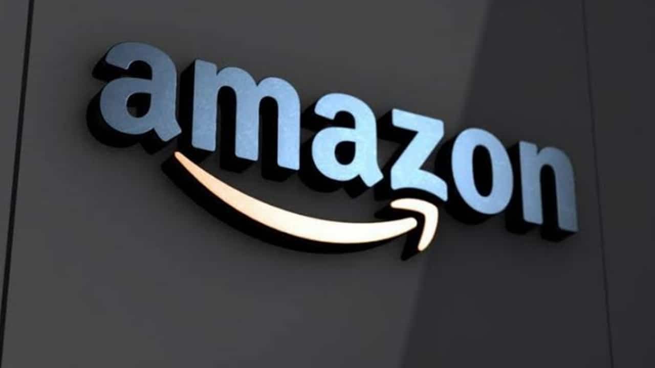 Amazon Draws Students Ire Over