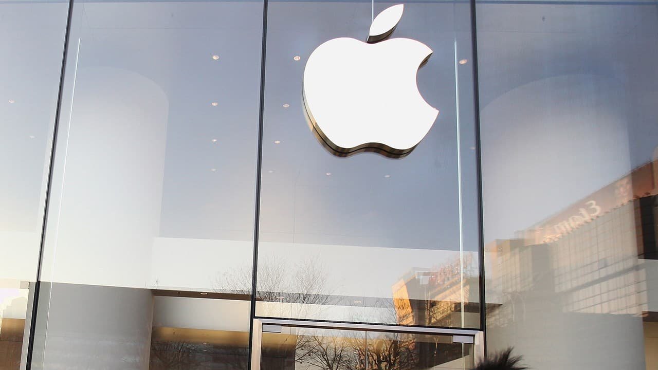 U S Criticises Apple, Blizzard For China Censorship