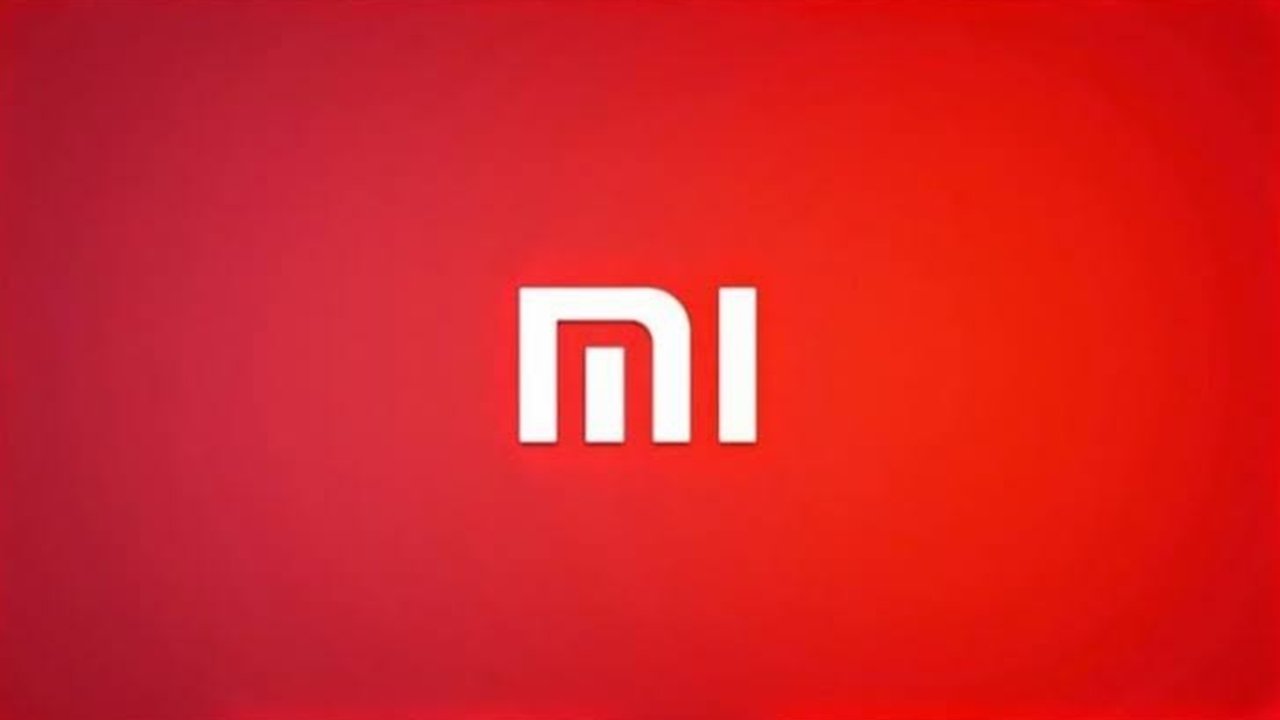 Xiaomi Patents A Phone With Secondary Rear Display.