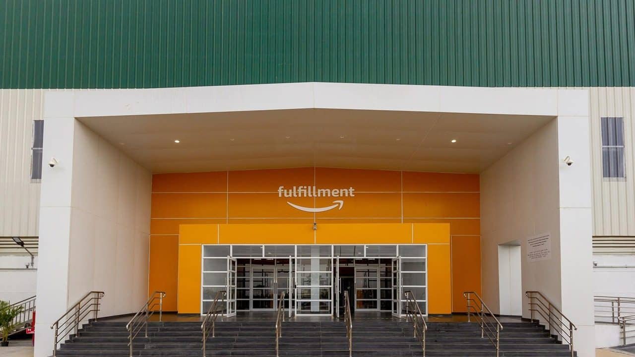 Amazon Collecting U K Health Service Data For Free