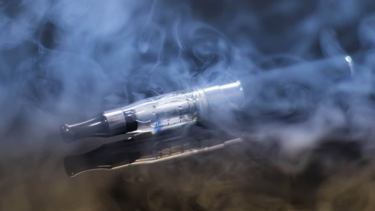 U K Bans 4 Vaping Firms From Promoting E Cigs