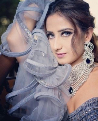 Aalisha Panwar Dancing Is Like A Stressbuster
