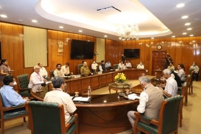 Amit Shah Holds Meet On Covid 19 Reviews Supply Of Daily Needs