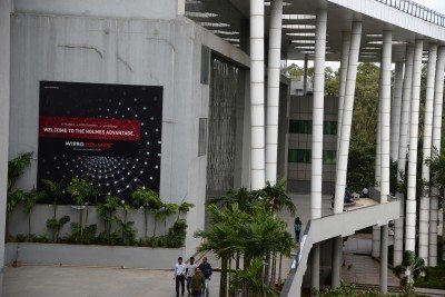 Covid 19 Wipro Offers Select Work From Home Option