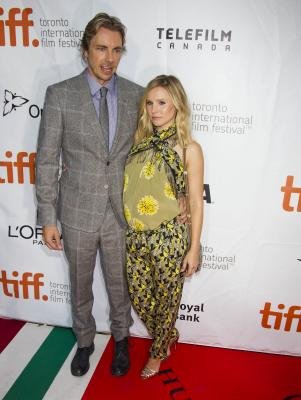Kristen Bell Dax Shepard Give Tenants A Rent Free April