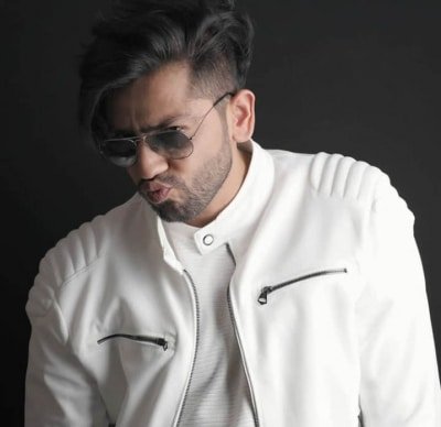 Lockdown Diaries Romil Chaudhary Enjoys Family Time In Karnal