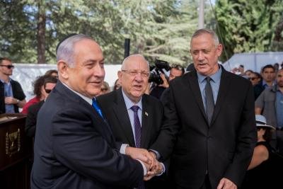 Netanyahu Gantz Agree To Start Negotiations On Unity Govt