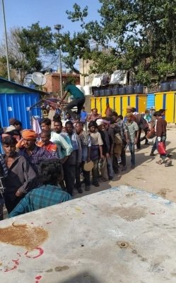Night Shelters Providing Food To Over 20k People In Delhi