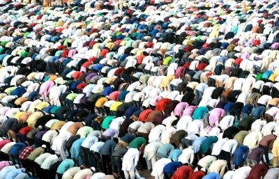 No Friday Prayers Says Muslim Personal Law Board