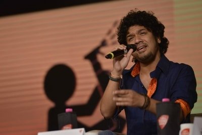 Papon Releases Video Of 14 Yr Old Song Din Guzrein Woh