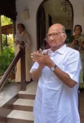 Pawar Scindia Post Clapping Videos On Janata Curfew