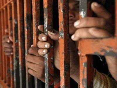 Social Distancing Difficult In Overcrowded Prisons Says Sc
