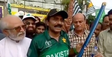 Sportspersons Are Role Models Should Be Careful Of Behaviour Miandad