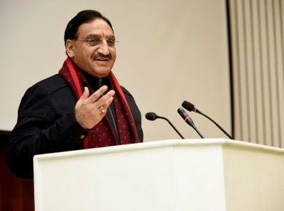 Union Hrd Minister Donates One Months Salary To Pm Fund