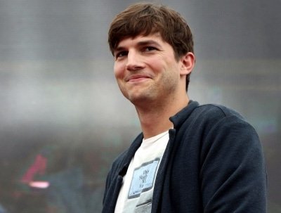 Ashton Kutcher Mila Kunis To Sell Lockdown Wine For Covid 19 Relief