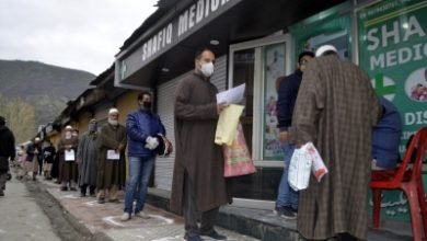 Away From Their Families Cops In Kashmir Enforcing Lockdown