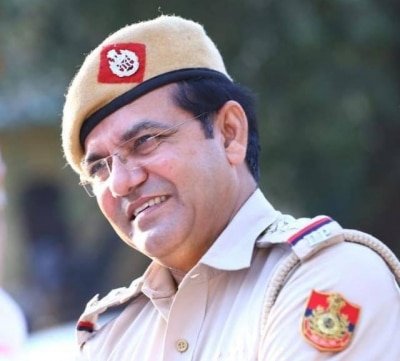 Beyond The Call Of Duty Many Delhi Shos Didnt Go Home Since Lockdown Began Ians Special