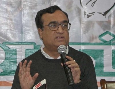 Cong Against E Commerce Firms Delivering Non Essential Items
