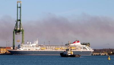 Coronavirus Stricken Cruise Ships Allowed To Dock In Florida