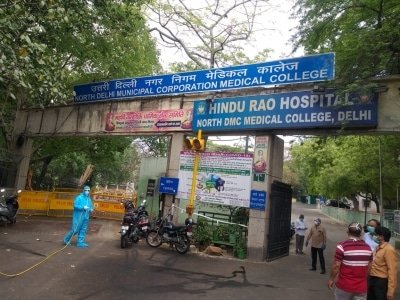 Delhis Hindu Rao Hospital Shut After Nurse Tests Positive