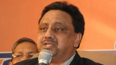 Dont Hurry Await State Directions To Open Shops Cait To Traders