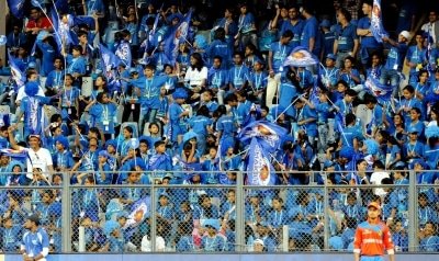 Gear Up Keep Batting From Your Crease Till 3rd May Mi To Fans