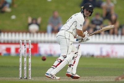 Lancashire Cancel Contracts Of Maxwell Faukner And Watling