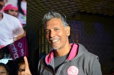 Milind Soman Suggests Meditation To Beat Covid 19 Stress