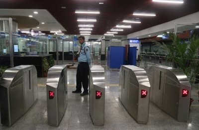 Now Masakali 2 0 Trolled By Delhi Metro And Jaipur Police