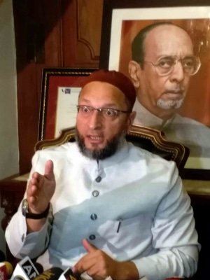 Owaisi Targets Govt For Dithering On Hydrozychloroquine Exports To Us