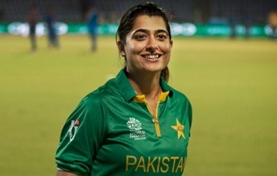 Pakistani Fans Shower Honours On Female Cricket Star On Retirement