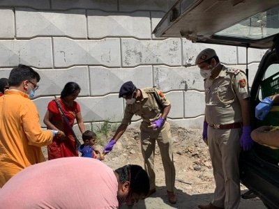 Policemen Fighting Corona Battle To Be Lodged In Delhi Hotels