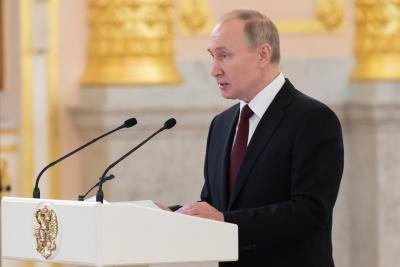 Putin Signs Law Moving Wwii End Day To Sep 3