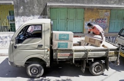 Supply Of Essential Items Remains Far From Smooth In Delhi