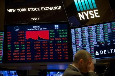 Us Stocks End Mixed Amid Virus Fears