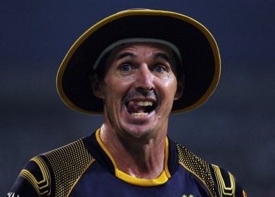 Use Charter Planes To Bring Players For T20 Wc In Australia Hogg