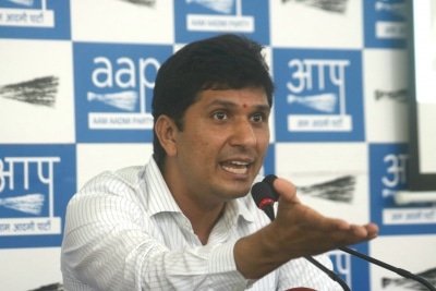 2 Branches Of Private School Sealed In Delhi Aap Mla