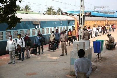 3 Trains With 3600 Passengers Leave Bengaluru For Up Bihar