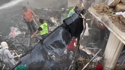 97 Confirmed Dead In Karachi Plane Crash 2 Survivors Ld