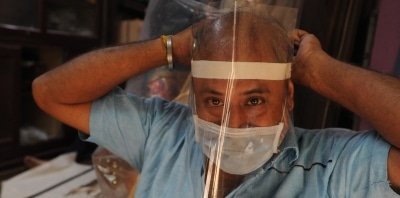 Amazon Engineers Build Low Cost Face Shields For Frontline Workers