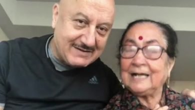 Anupam Kher Grows A Beard After 37 Years
