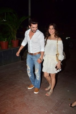 Arjun Bijlanis Special 7th Anniversary Post For Wife Neha