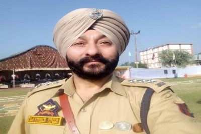 Court Issues Production Warrant Against Ex Dsp Davinder Singh