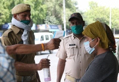 Covid 19 Delhis Total Tally Crosses 17k Mark Death Toll 398