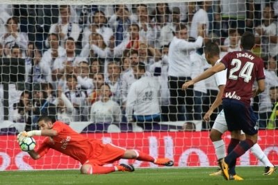 Covid 19 Laliga Players Keep Fans Engaged On Social Media
