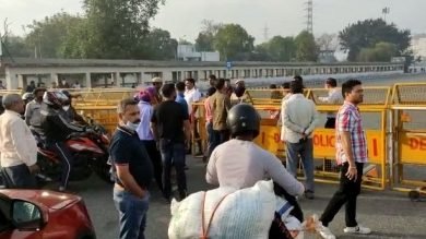 Delhi Gurugram Border Completely Sealed