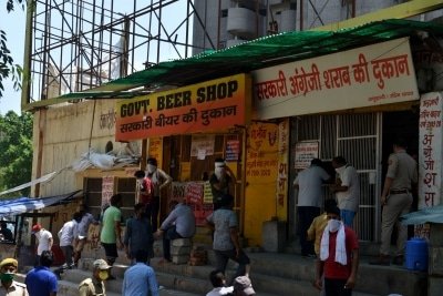 Delhi Seeks Details Of Liquor Lying With Departmental Stores