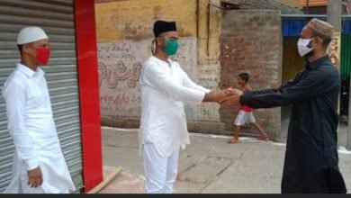 Eid Celebrated At Home Sans Hugs Handshakes In Bluru