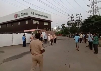 Gas Leak At Lg Polymers Plugged Andhra Police Chief