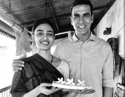 How Pad Man Akshay Irked Wife Twinkle On Menstrual Hygiene Day